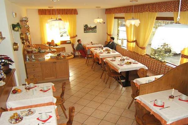 Maffei Hotel Pinzolo Buitenkant foto