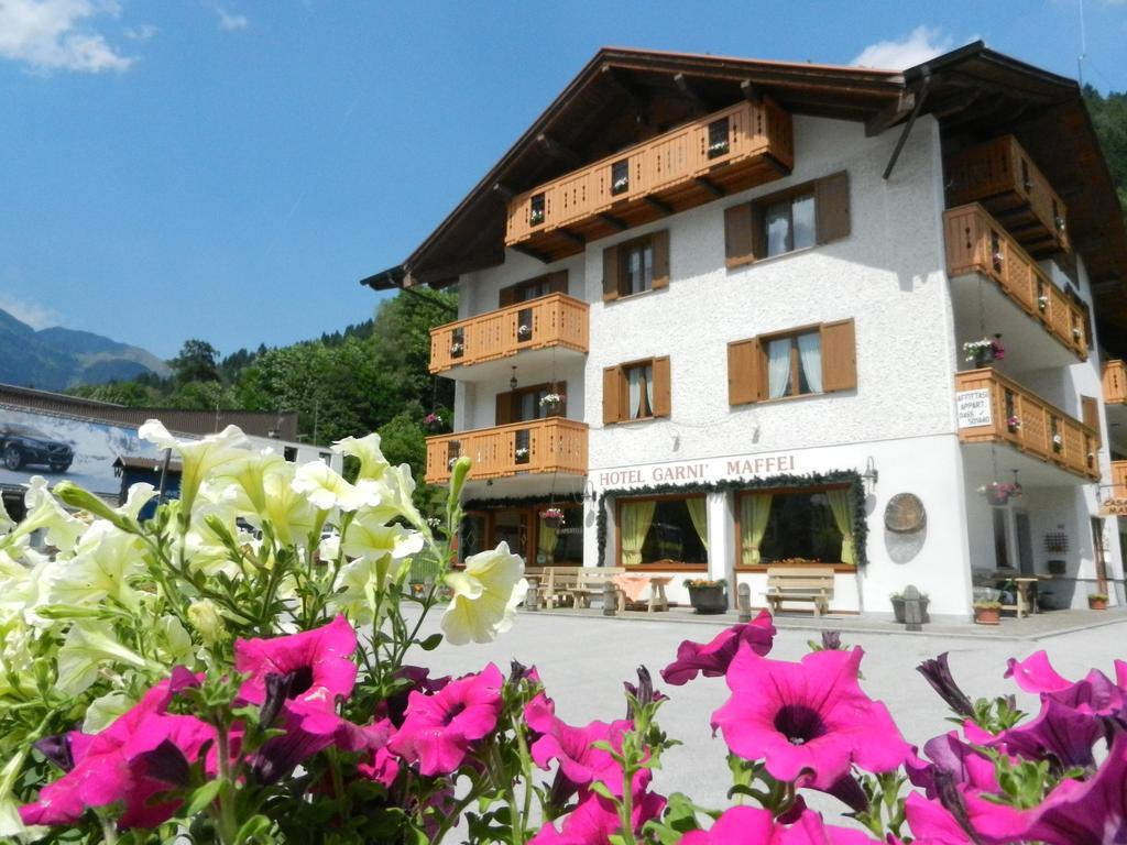Maffei Hotel Pinzolo Buitenkant foto