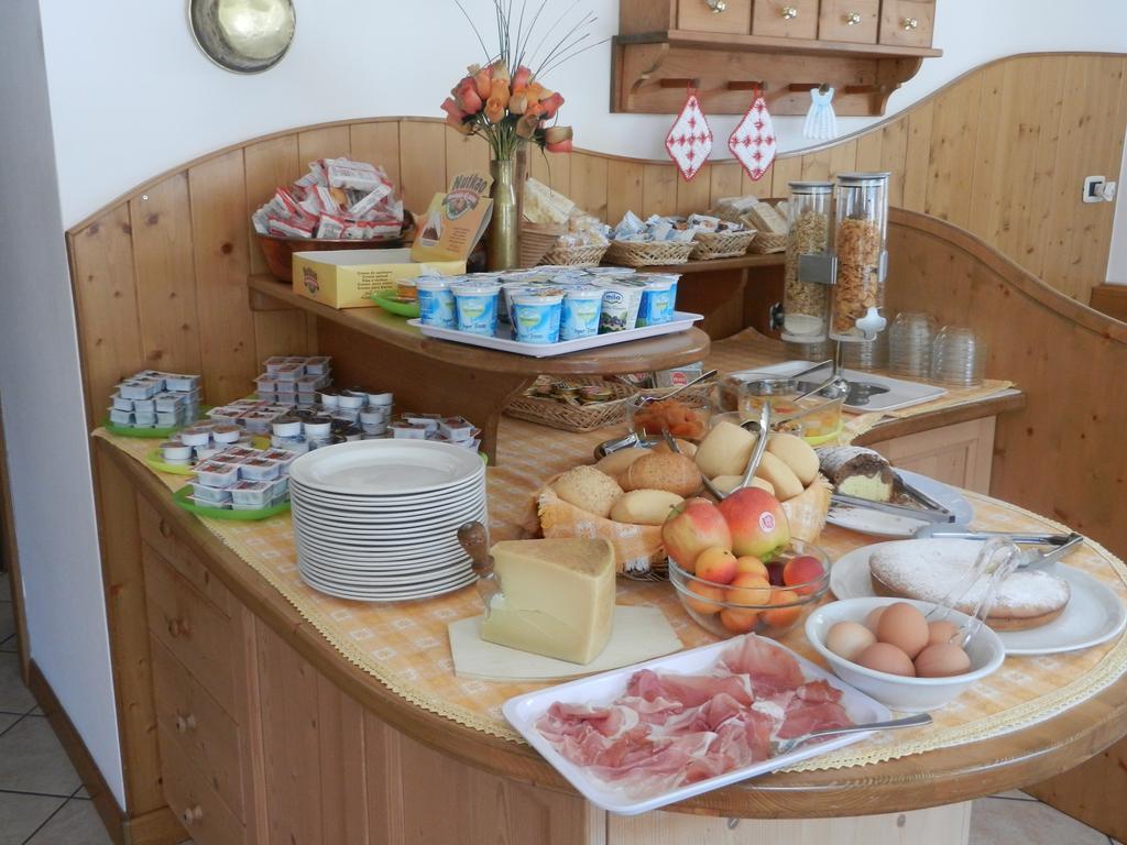 Maffei Hotel Pinzolo Buitenkant foto